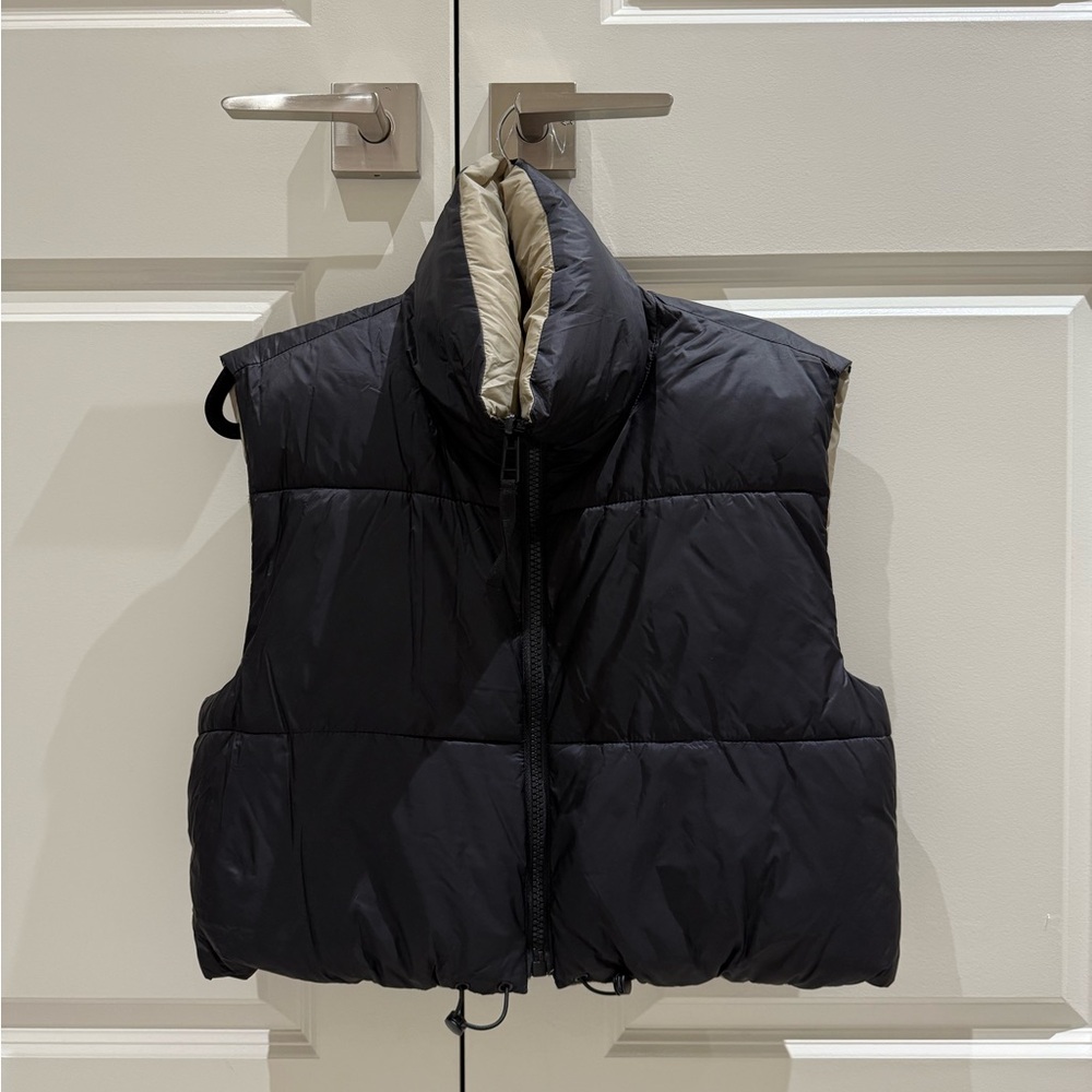 ZARA Reversible Black/Taupe Puffer Vest
